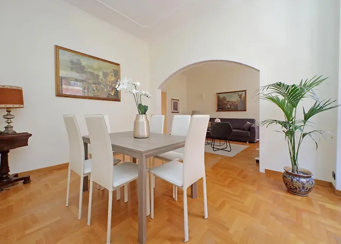 A 10 Minuti Da Fontana Di Trevi - Casa Signorile Apartamento *