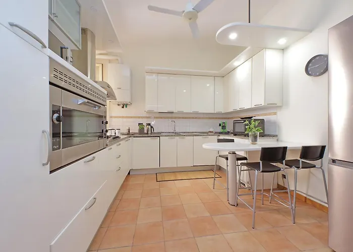 A 10 Minuti Da Fontana Di Trevi - Casa Signorile Apartamento *